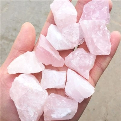 Raw Pink Crystal for Decoration